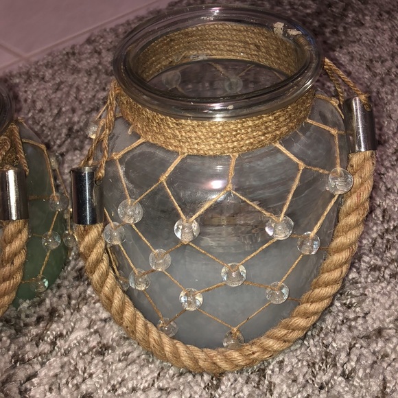 Decorative jars w| sea shells - Picture 3 of 12